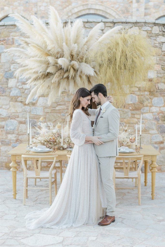 Intimate-Monochromatic-Wedding-Greece-Pampas-Grass-01